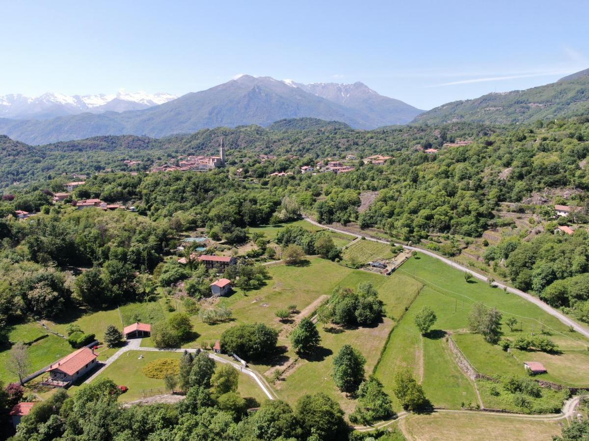 Residenza Di Campagna Aparthotel Chiaverano Bagian luar foto