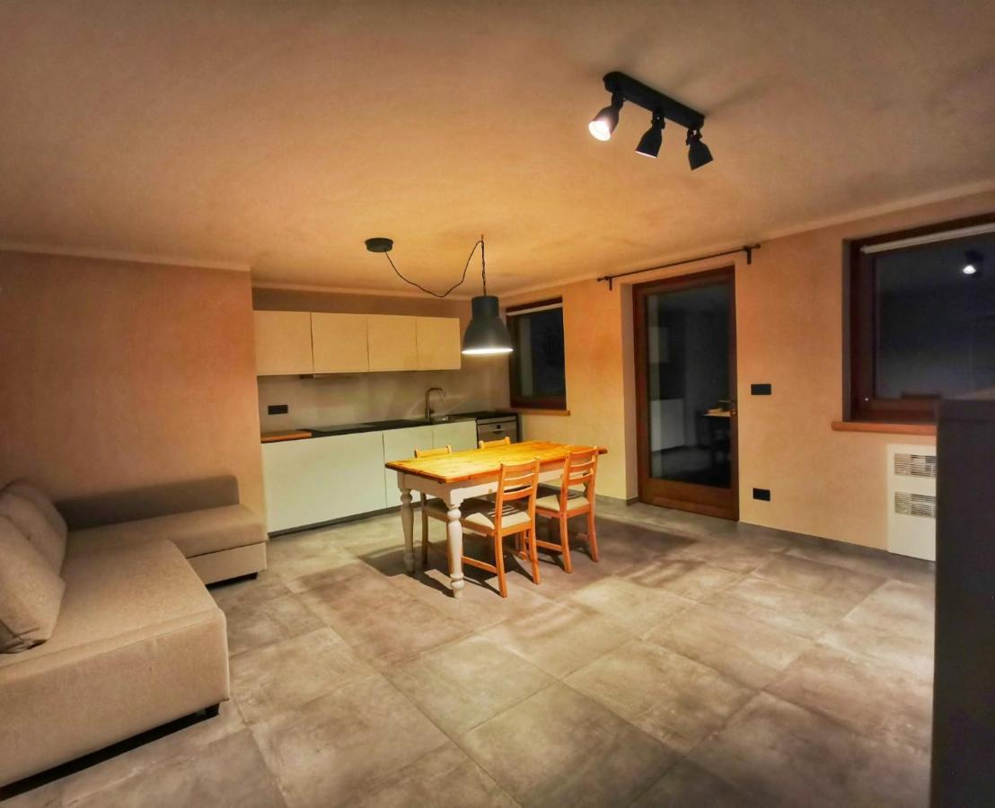 Residenza Di Campagna Aparthotel Chiaverano Bagian luar foto